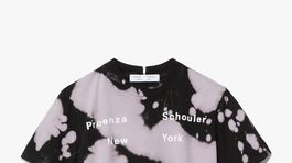 Dámske tričko s efektom batiky a logom značky Proenza Schouler. Predáva sa od 130 eur. 