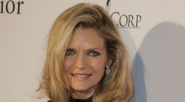 Michelle Pfeiffer v roku  2012 a jej o čosi...