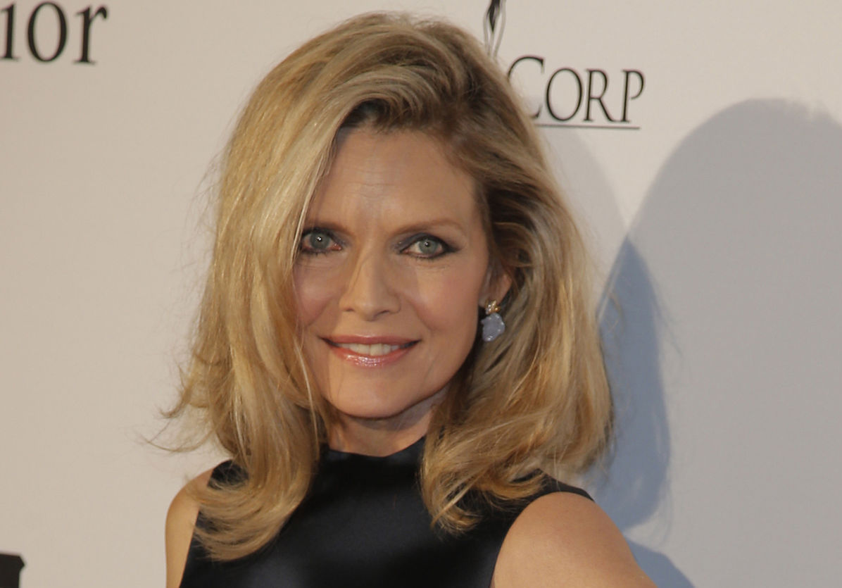 Michelle Pfeiffer v roku  2012 a jej o čosi...