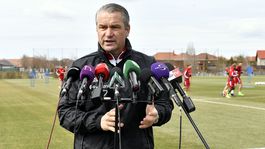 Asistent v známych kluboch, viedol aj Maďarov. Trénerom DAC-u má byť Storck