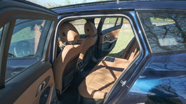 BMW 330d xDrive Touring - test 2020