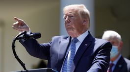 Trump schválil stiahnutie časti vojakov z Nemecka