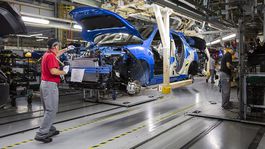 Ekonomika padla v druhom štvrťroku o 12,1 percenta. Najviac od roku 1996