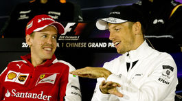 Kritika od šampióna: Ferrari musí byť pomätené, ak Vettela dotlačilo k odchodu