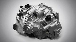 PSA odhaľuje nové mild-hybridy. Začne 3-valcom 1,2 PureTech