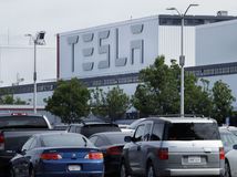 Tesla, fabrika, Fremont
