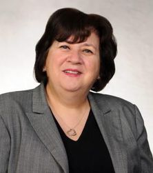Myra Gutinová, odborníčka na politickú...
