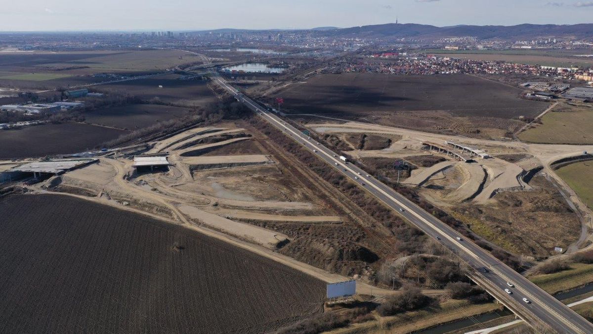 Nová diaľnica D4 povedie popod existujúcu...