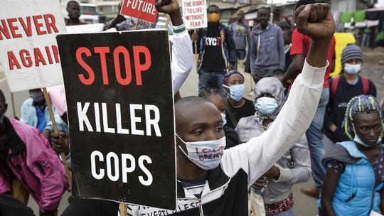 Polícia v Atlante zastrelila Afroameričana, šéfka polície rezignovala