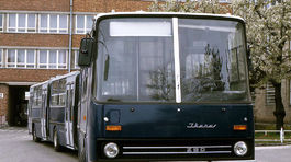 Ikarus 280 - história