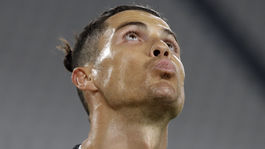 Ronaldo nedal penaltu, Juventusu stačila na postup aj bezgólová remíza