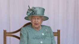 Britská kráľovná Alžbeta II. počas osláv svojich narodenín. 