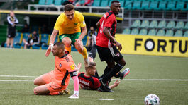 Slovan ešte neoslavuje. Žilina zdolala Trnavu