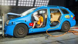 ADAC: Takto náklad v aute nevozte. Môže vás zabiť!