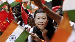 Čína a India chcú vyriešiť napätie na spoločnej hranici mierovou cestou