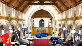 Holy Grail Garage - kostol ako garáž