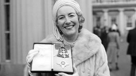 Zomrela 103-ročná britská speváčka Vera Lynnová. Spievala vojakom počas Druhej svetovej vojny