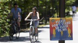 Pandémia je podľa WHO v novej, nebezpečnej fáze