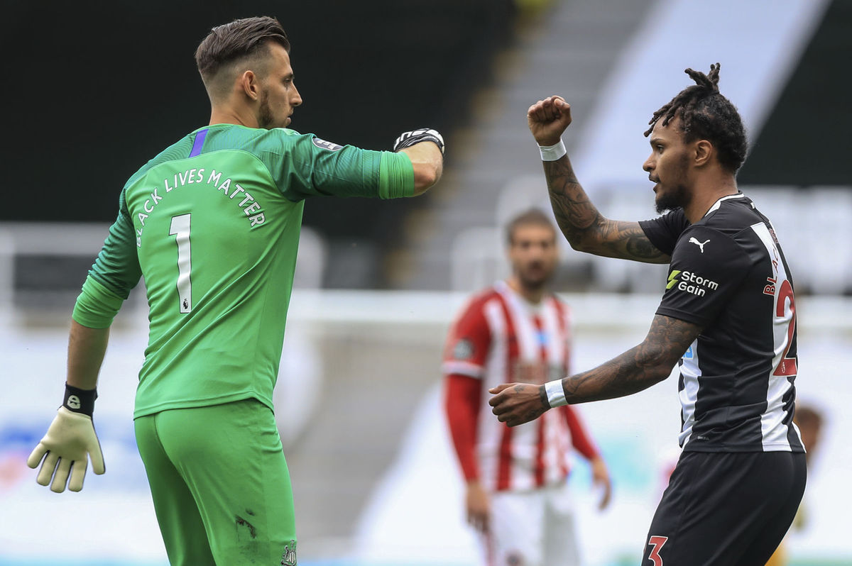 Brankár Newcastlu Martin Dúbravka so...