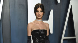 Herečka a modelka Camila Morrone na akcii Vanity Fair Oscar Party.