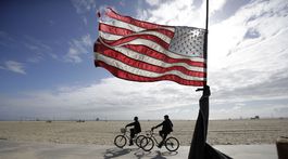 EÚ uvažuje o zákaze vstupu pre cestujúcich z USA