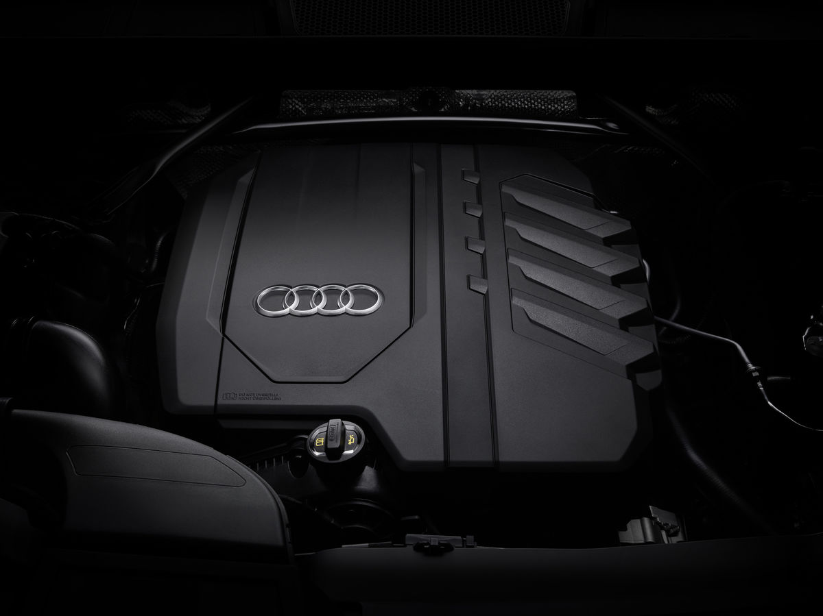 Všetky motory dostali mild-hybridnú technológiu.