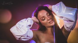 Nemám záujem! Odkazuje v skladbe Nízlová z TWiiNS po odlúčení od manžela   