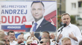 Duda podľa prieskumu vyhrá i druhé kolo prezidentských volieb v Poľsku