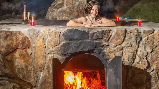 Takto vyzerá kúpanie v kotli s horúcou vodou,...