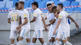 Slovan sa zabával, boj o druhé miesto i záchranu sa zamotal