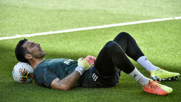 Inter bez Škriniara padol, Kuckov gól nestačil. Lobotka pomáhal ratovať Neapol