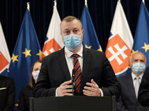 úrad vlády, milan krajniak,