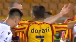 Zbláznil sa? Vavrov spoluhráč uhryzol súpera do ruky