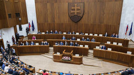 Bez mandátu a bez majetku? Koalícia chce nový úrad na preverovanie politikov