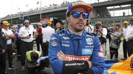 Rozhodujú stopky, nie vek, tvrdí Alonso. Uškodil jeho návrat akadémii?