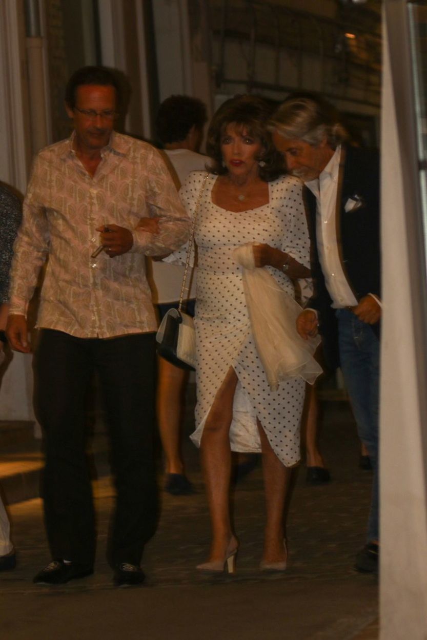 Herečka Joan Collins a jej manžel Percy Gibson...