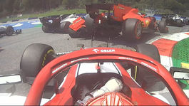 Ďalšia katastrofa. Jazdci Ferrari do seba narazili už v úvodnom kole, obaja odstúpili