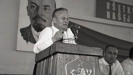 Leto 1960: socializmus v Československu zvíťazil