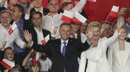 Rozdelené Poľsko si vybralo Dudu