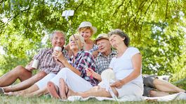 Dôchodcovia: Odchodom do penzie sa povinností nezbavíte