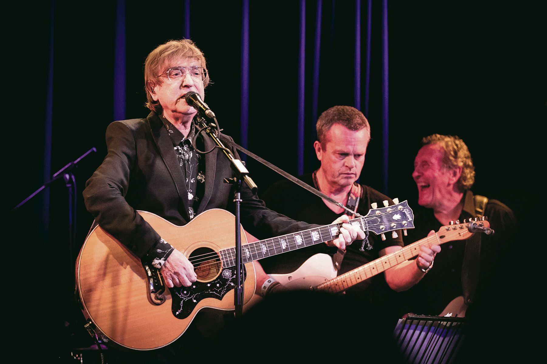 Miro Žbirka prežil na pódiách s gitarou viac...