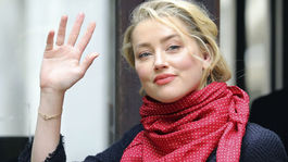 Fekálie v posteli, vymyslené znásilnenie?! Súd s Deppom a Heardovou vyplavuje špinu