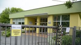 Pribudlo 43 infikovaných a dve úmrtia. Koronavírus je opäť v centre sociálnych služieb