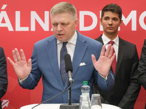 Robert Fico, rekonštrukčný snem, Smer