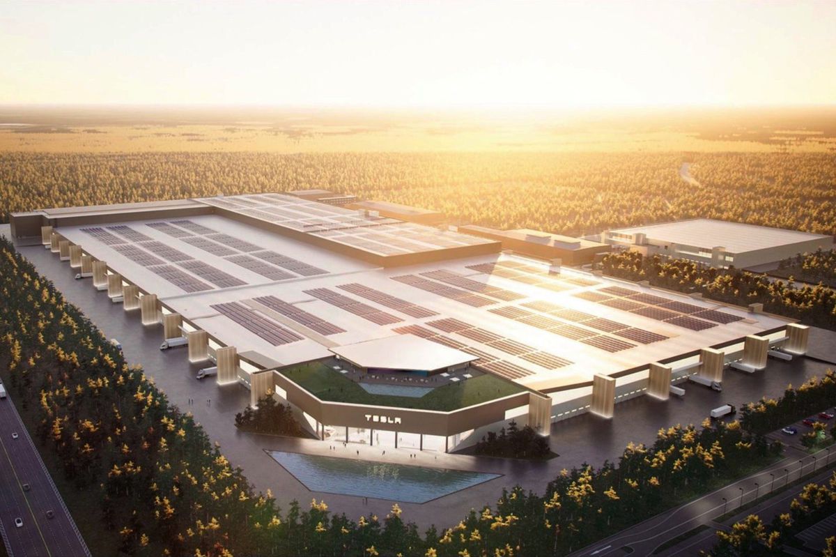 Gigafactory v Berlíne zamestnáva až 11 000 ľudí.