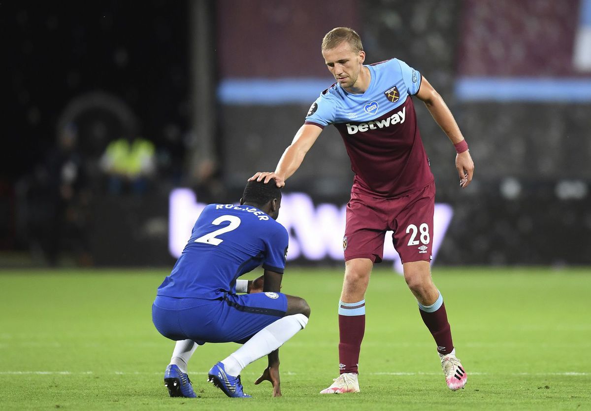 Tomáš Souček v drese West Hamu.