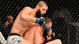 Obdivuhodný rekord. Ubijem aj dvoch šampiónov v jeden deň, hlási Chabib 2.0 