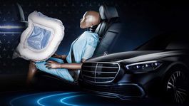Mercedes-Benz S: Čo Dokáže Jeho Podvozok? Takmer Zázraky - Novinky - Auto - Pravda