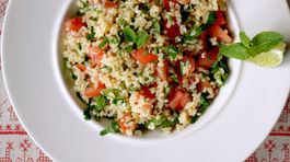 Večera v znamení orientálnej chuti! Osviežujúci šalát s kuskusom