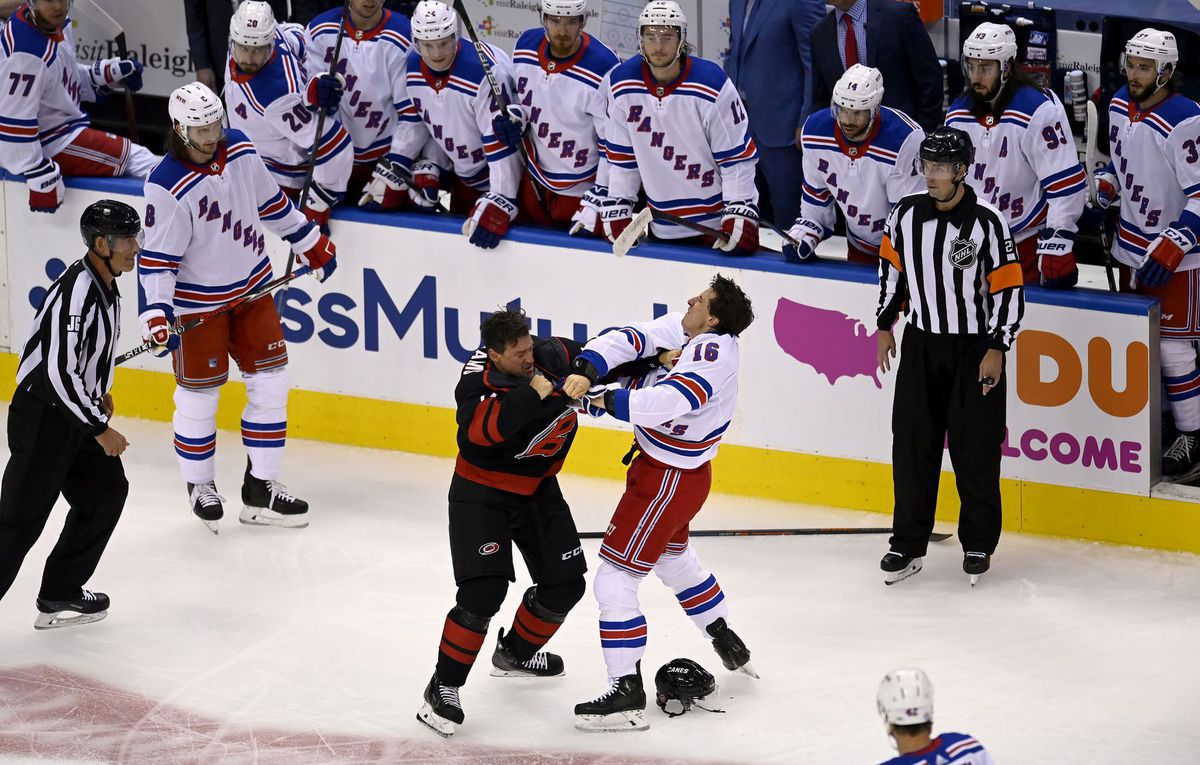 Hokejisti New Yorku Rangers sa prizerajú bitke...